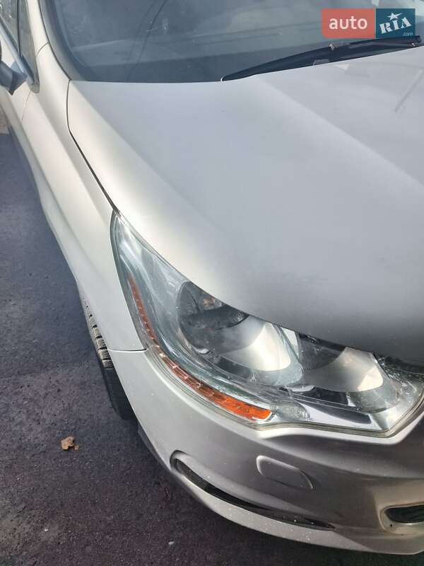 Хэтчбек Citroen C4 2011 в Пирятине