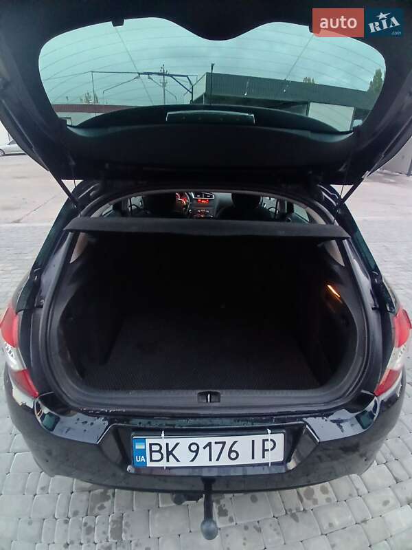 Хетчбек Citroen C4 2012 в Нетішині