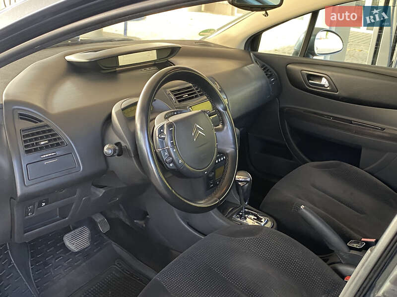 Хэтчбек Citroen C4 2007 в Николаеве