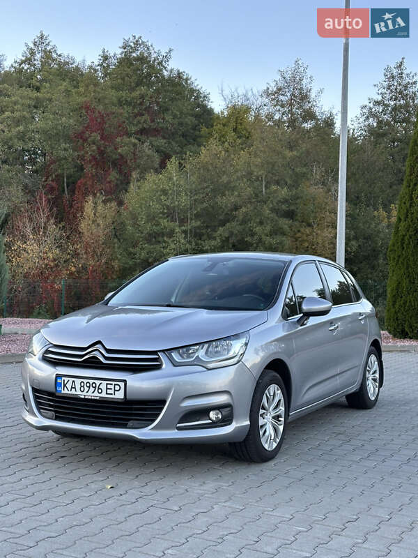 Хэтчбек Citroen C4 2017 в Киеве