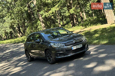 Хэтчбек Citroen C4 2012 в 