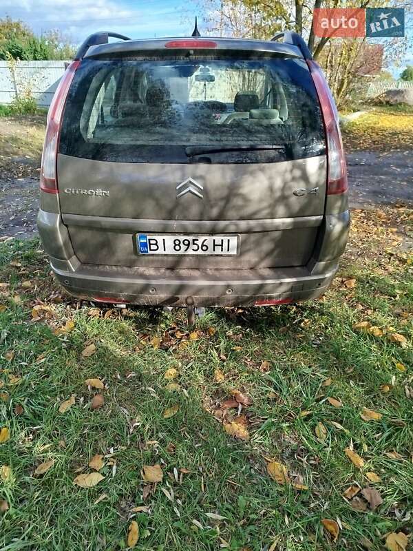 Хэтчбек Citroen C4 2009 в Решетиловке