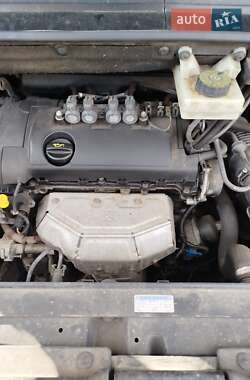 Хетчбек Citroen C4 2009 в 
