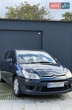Купе Citroen C4 2009 в 