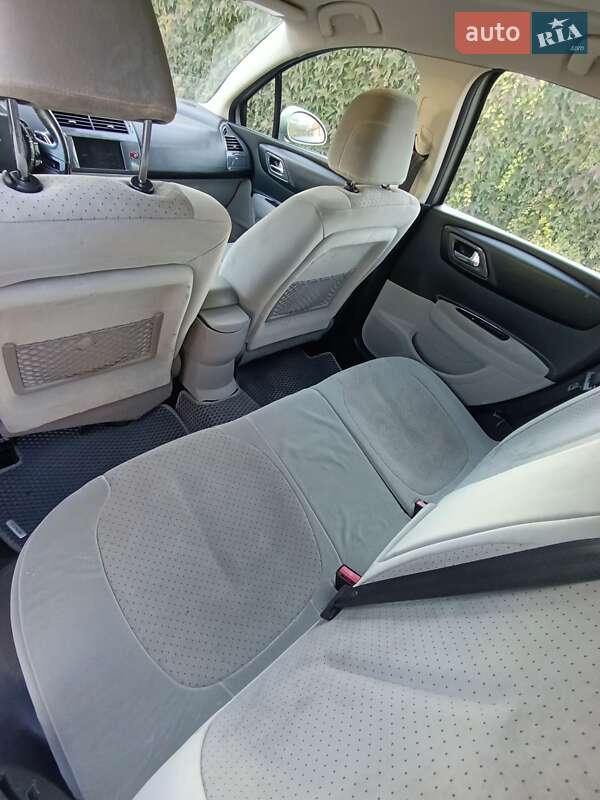 Хэтчбек Citroen C4 2008 в Львове