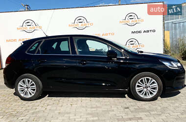 Хэтчбек Citroen C4 2015 в 