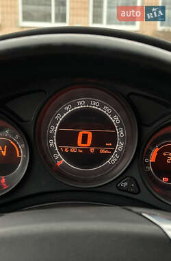 Хэтчбек Citroen C4 2011 в 