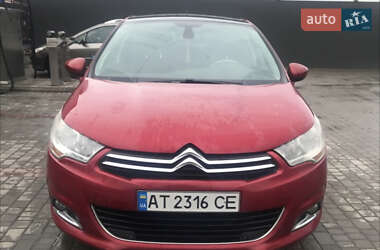 Хэтчбек Citroen C4 2011 в 