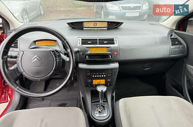 Хетчбек Citroen C4 2008 в  фото 14 Хетчбек Citroen C4 2008 в