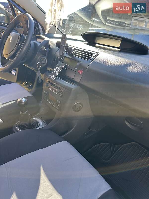 Хэтчбек Citroen C4 2007 в Дубно фото 15 Хэтчбек Citroen C4 2007 в Дубно