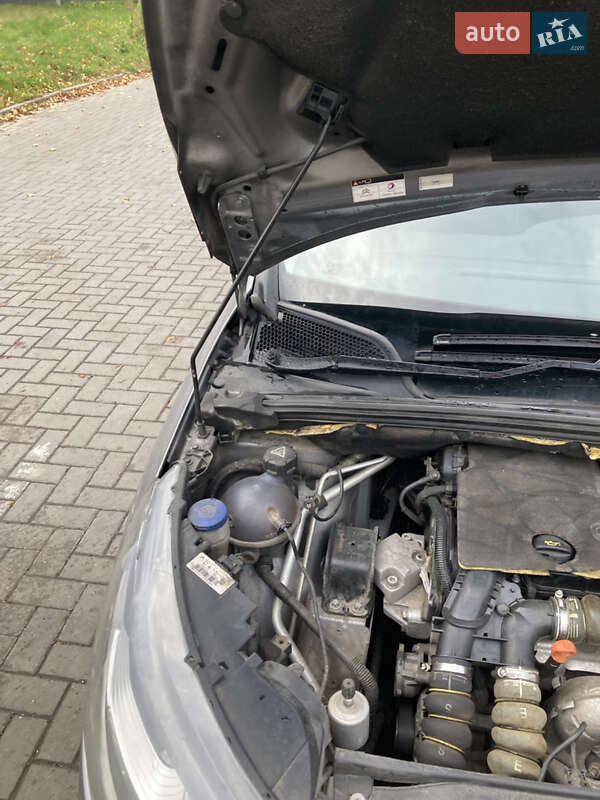 Хэтчбек Citroen C4 2016 в Львове фото 15 Хэтчбек Citroen C4 2016 в Львове