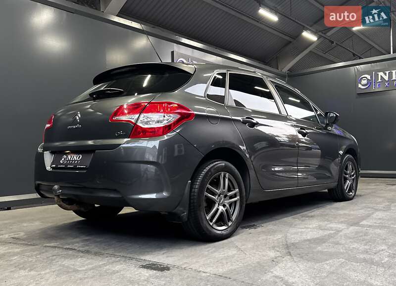 Хэтчбек Citroen C4 2012 в Киеве