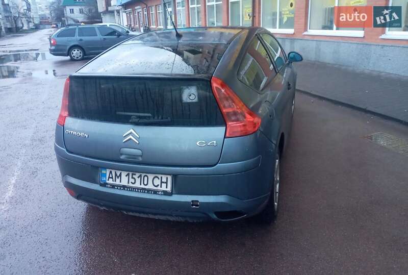 Купе Citroen C4 2005 в Коростене