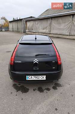 Хэтчбек Citroen C4 2008 в 