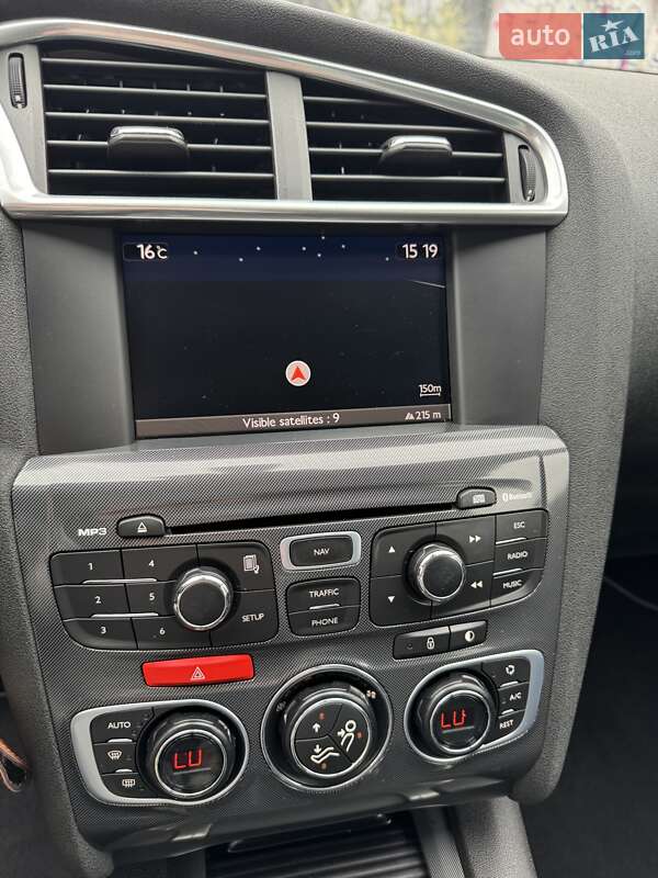 Хэтчбек Citroen C4 2010 в Луцке фото 37 Хэтчбек Citroen C4 2010 в Луцке