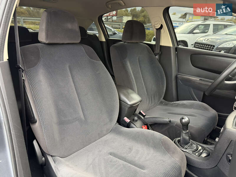 Хетчбек Citroen C4 2008 в Стрию фото 32 Хетчбек Citroen C4 2008 в Стрию