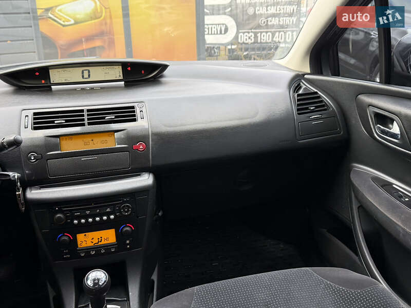 Хетчбек Citroen C4 2008 в Стрию фото 39 Хетчбек Citroen C4 2008 в Стрию