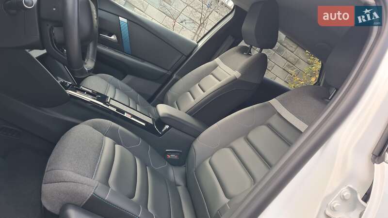 Хэтчбек Citroen C4 2022 в Ровно