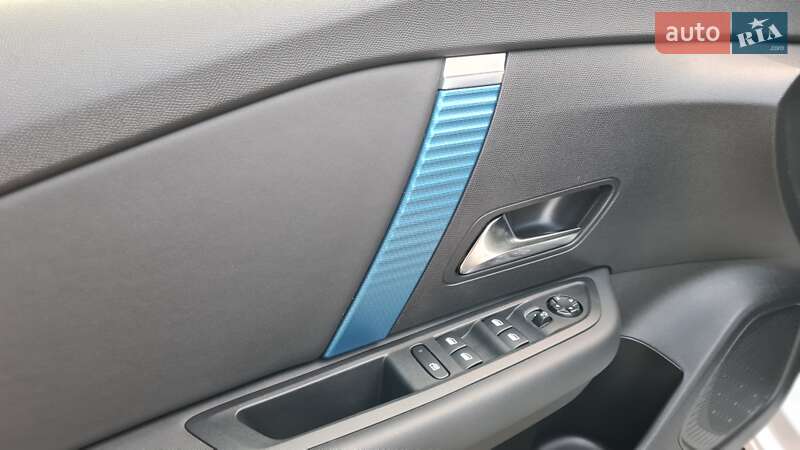 Хэтчбек Citroen C4 2022 в Ровно