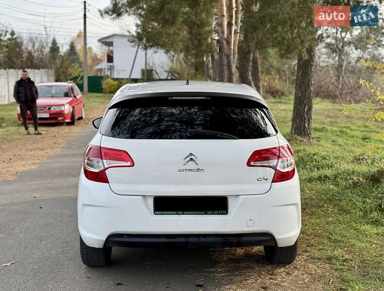 Хэтчбек Citroen C4 2013 в Киеве