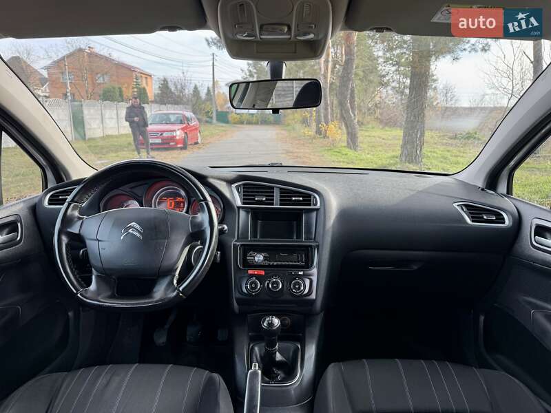 Хэтчбек Citroen C4 2013 в Киеве