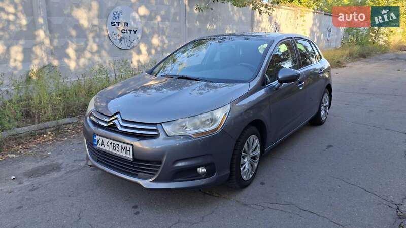 Citroen C4 2011