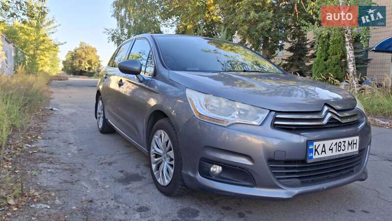 Хетчбек Citroen C4 2011 в Києві фото 9 Хетчбек Citroen C4 2011 в Києві
