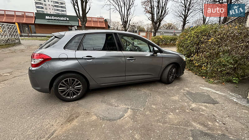 Хэтчбек Citroen C4 2012 в Львове