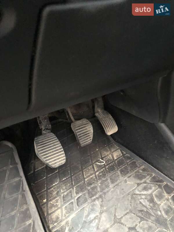 Седан Citroen C4 2013 в Дрогобичі