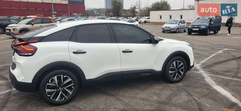 Хэтчбек Citroen C4 2021 в Киеве фото 3 Хэтчбек Citroen C4 2021 в Киеве