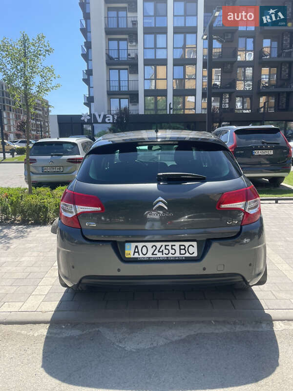 Хетчбек Citroen C4 2012 в Ужгороді