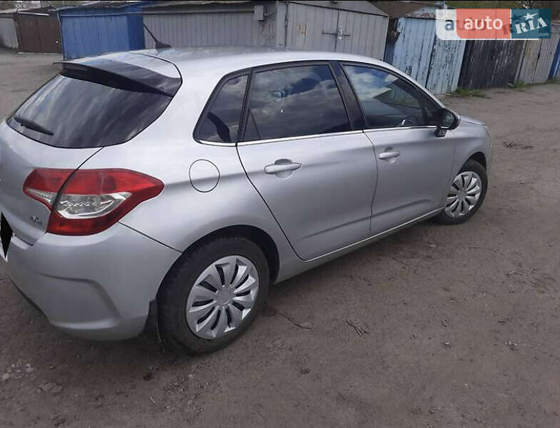 Хетчбек Citroen C4 2012 в Києві