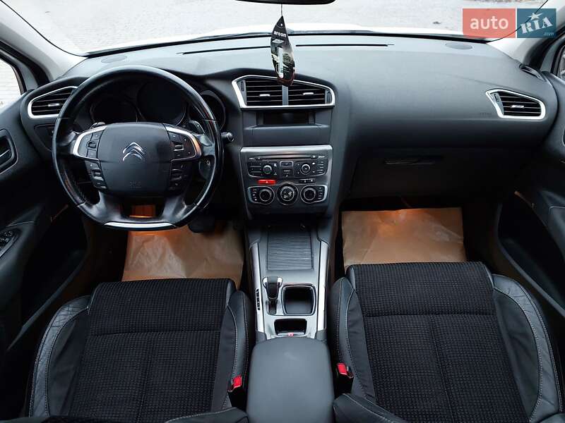 Хэтчбек Citroen C4 2012 в Одессе