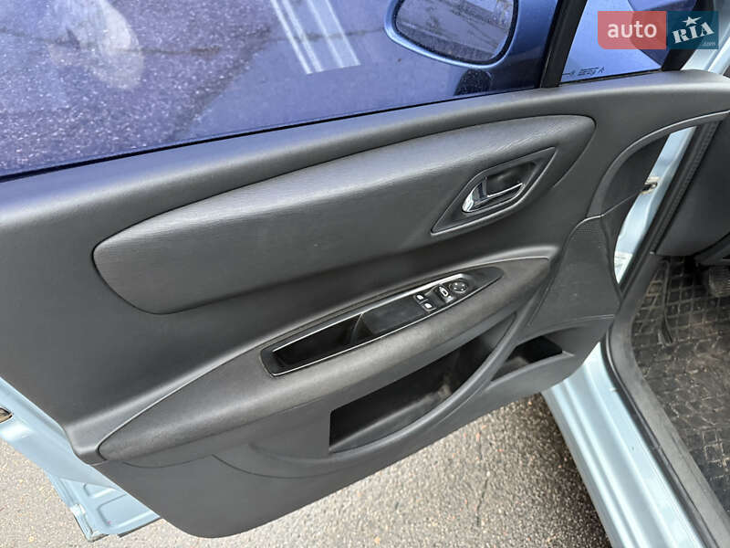 Хэтчбек Citroen C4 2008 в Черкассах фото 14 Хэтчбек Citroen C4 2008 в Черкассах