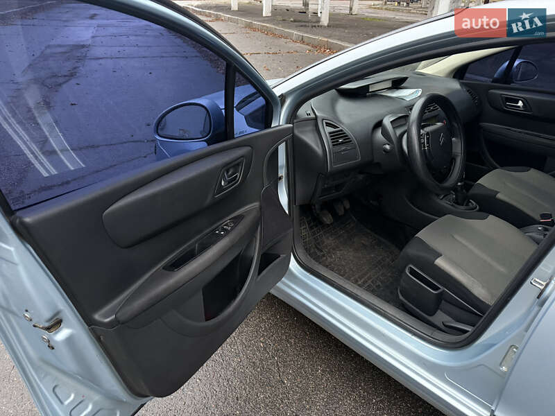 Хэтчбек Citroen C4 2008 в Черкассах фото 40 Хэтчбек Citroen C4 2008 в Черкассах