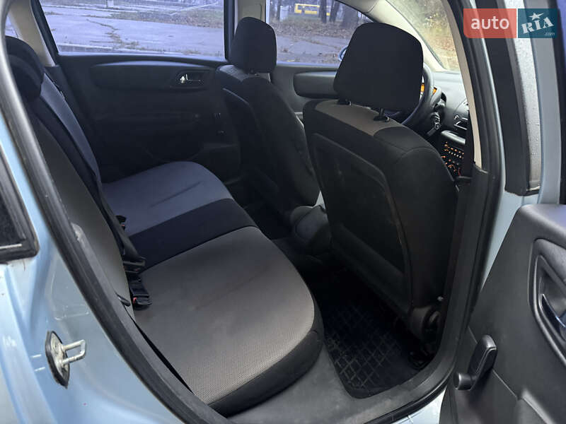 Хэтчбек Citroen C4 2008 в Черкассах фото 51 Хэтчбек Citroen C4 2008 в Черкассах