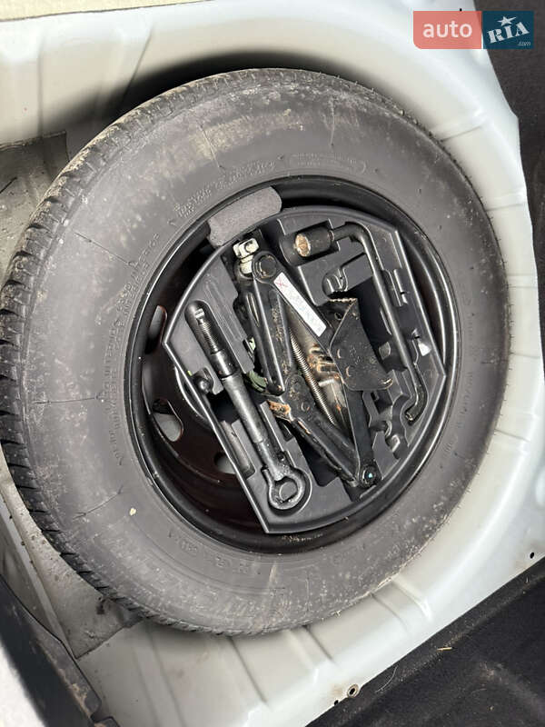 Хэтчбек Citroen C4 2008 в Черкассах фото 56 Хэтчбек Citroen C4 2008 в Черкассах