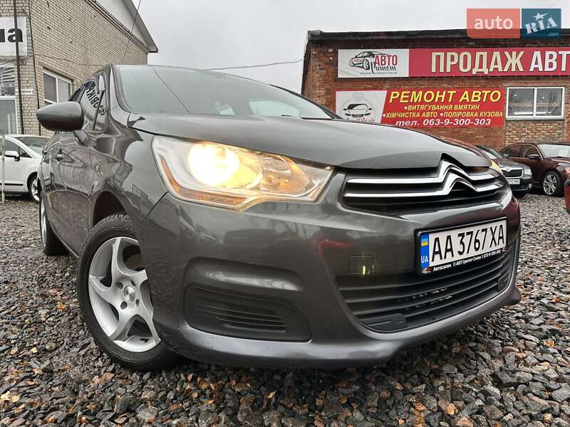 Хэтчбек Citroen C4 2011 в Смеле
