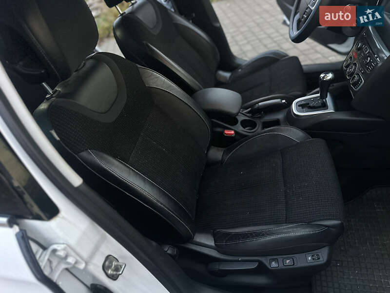 Хэтчбек Citroen C4 2011 в Львове