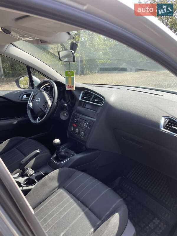 Хэтчбек Citroen C4 2012 в Косове