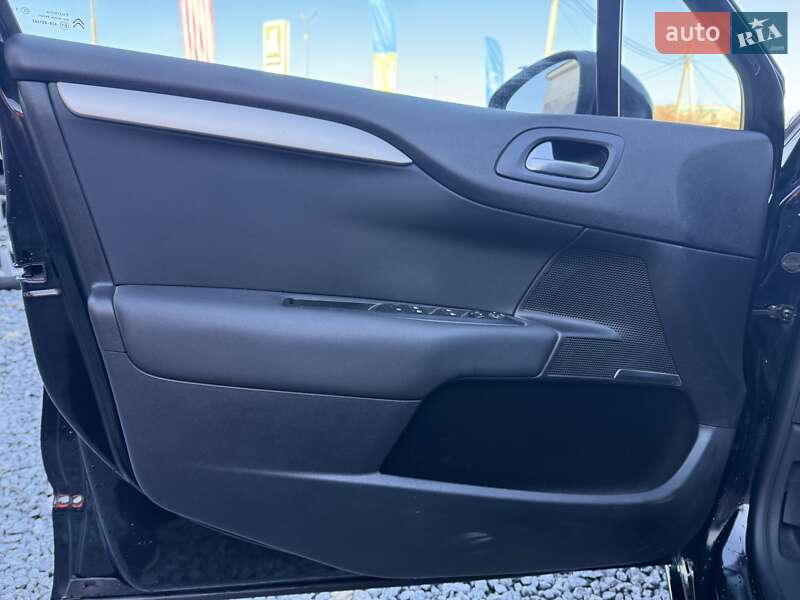 Хетчбек Citroen C4 2012 в Стрию