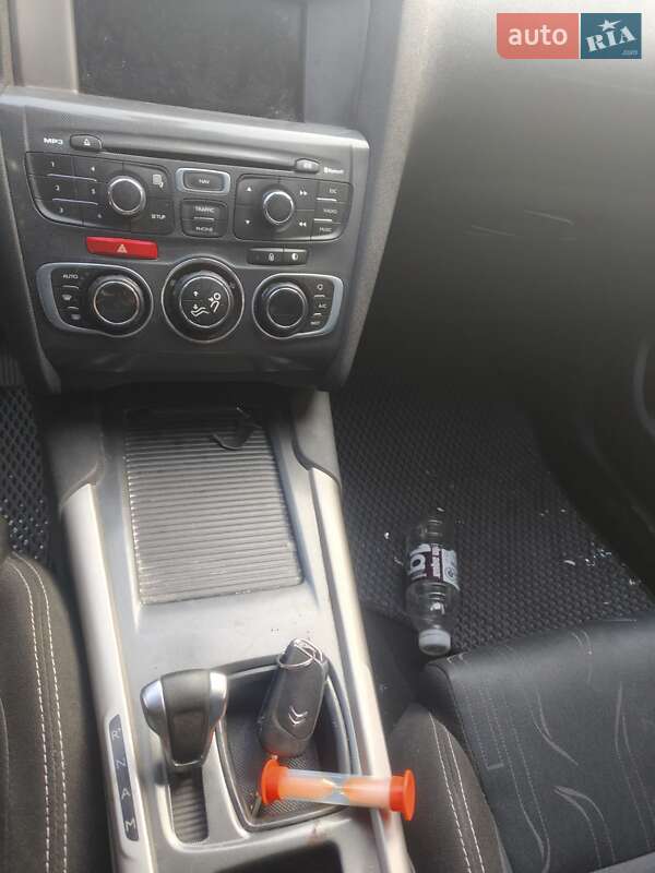 Хэтчбек Citroen C4 2012 в Ровно