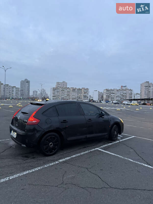 Хетчбек Citroen C4 2005 в Києві фото 6 Хетчбек Citroen C4 2005 в Києві