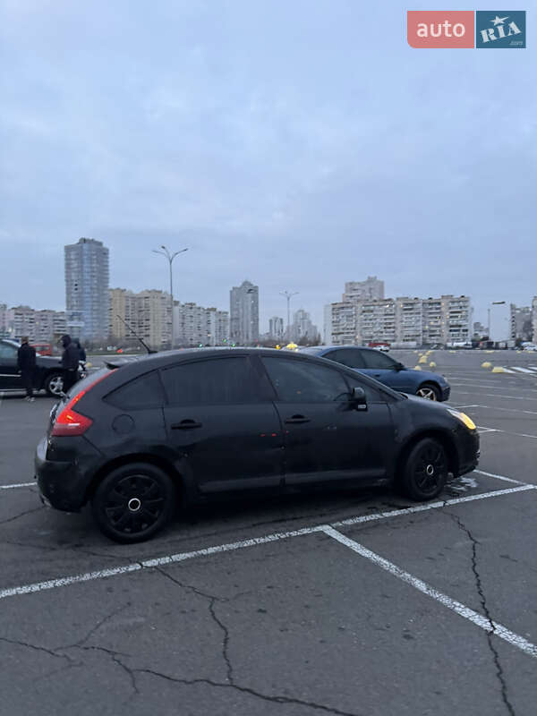 Хетчбек Citroen C4 2005 в Києві фото 7 Хетчбек Citroen C4 2005 в Києві