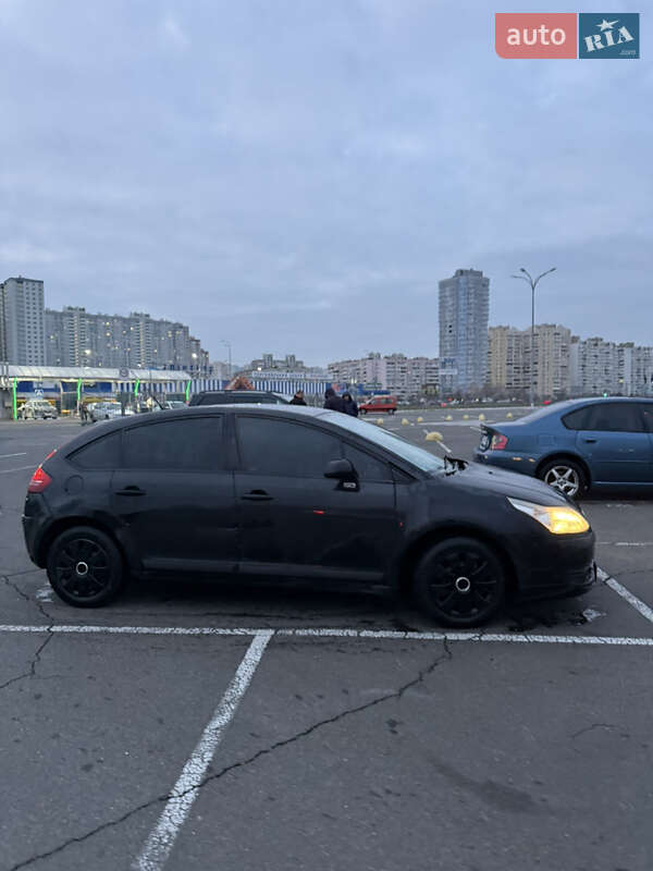 Хетчбек Citroen C4 2005 в Києві фото 10 Хетчбек Citroen C4 2005 в Києві