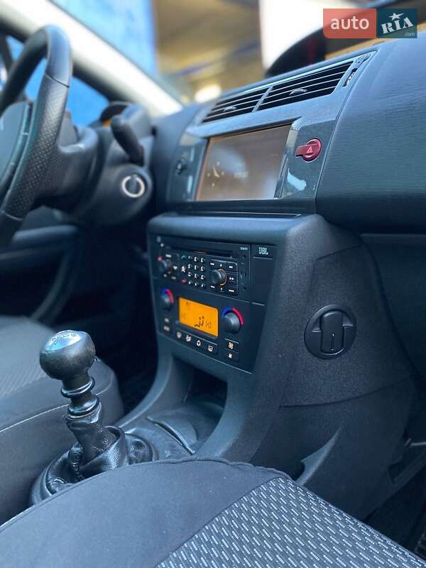 Хетчбек Citroen C4 2005 в Житомирі фото 31 Хетчбек Citroen C4 2005 в Житомирі