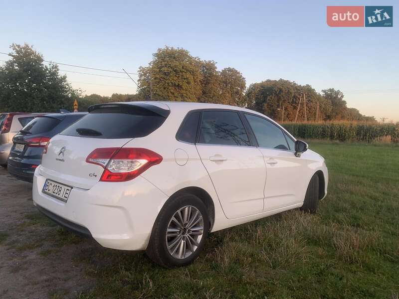 Хетчбек Citroen C4 2012 в Львові