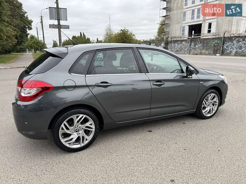 Хетчбек Citroen C4 2010 в Луцьку