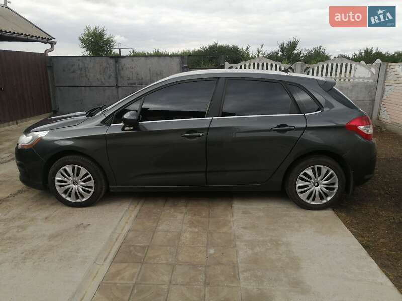 Хэтчбек Citroen C4 2014 в Павлограде