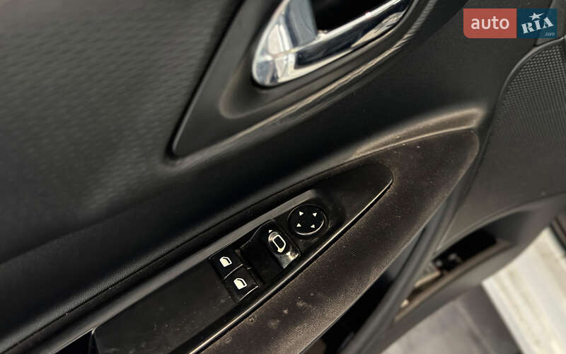 Хетчбек Citroen C4 2010 в Шептицькому